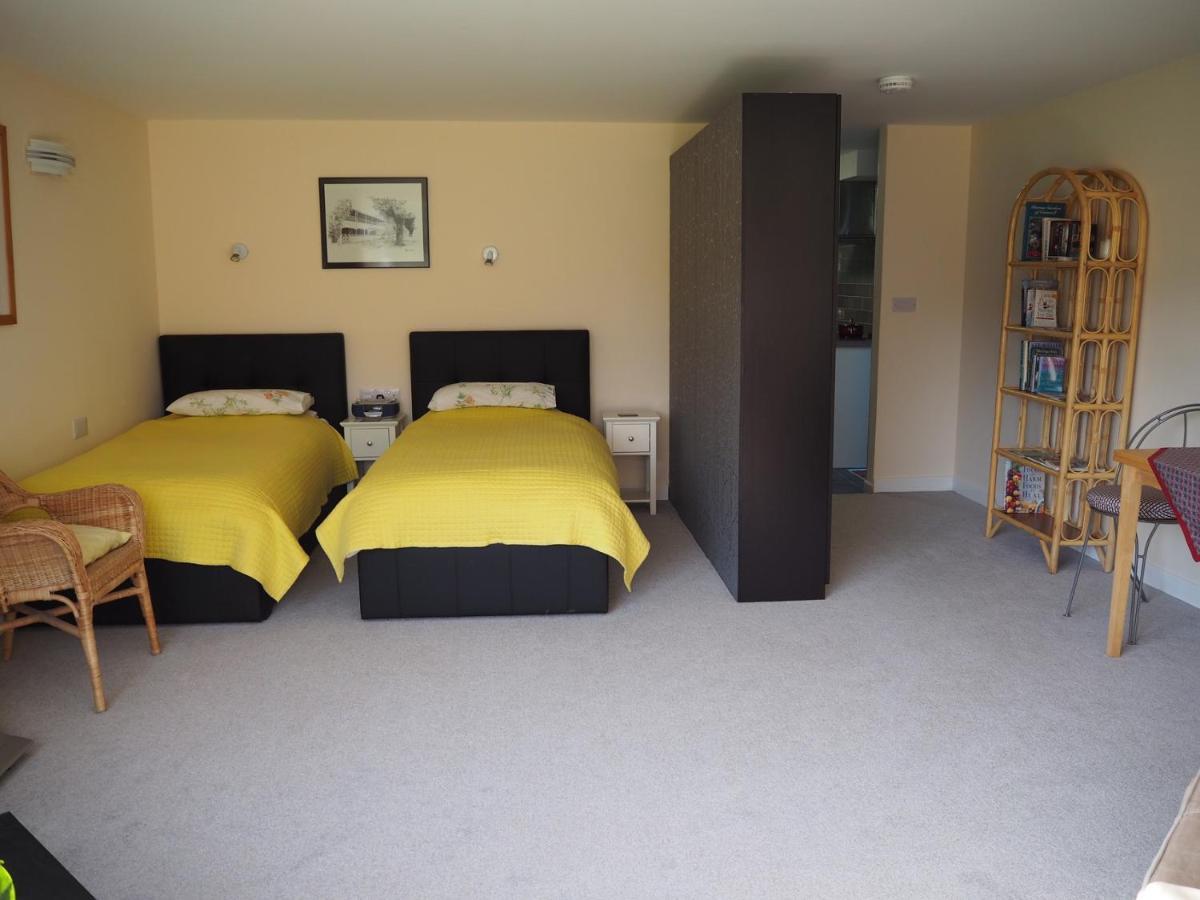 Truro Apartment In A Stunning Quiet Location 외부 사진