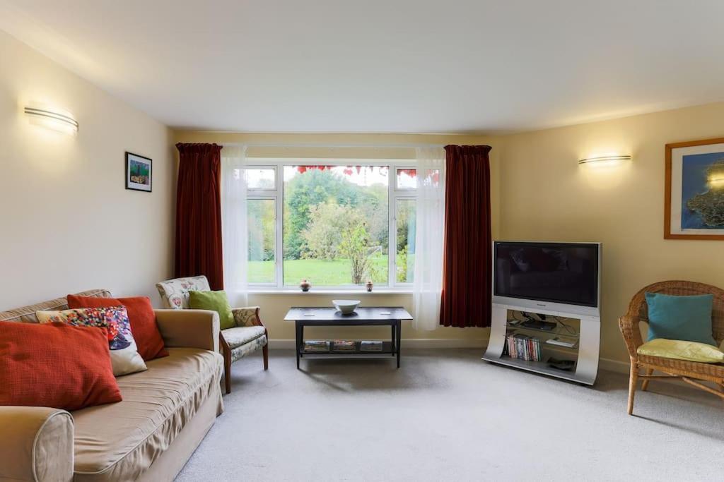 Truro Apartment In A Stunning Quiet Location 외부 사진