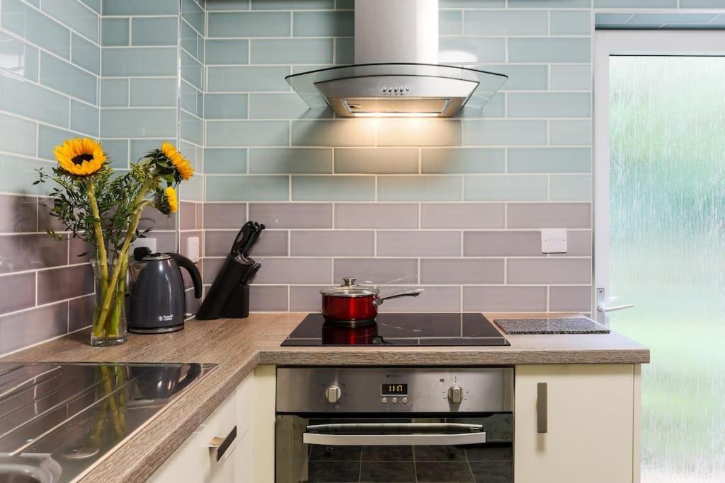 Truro Apartment In A Stunning Quiet Location 외부 사진